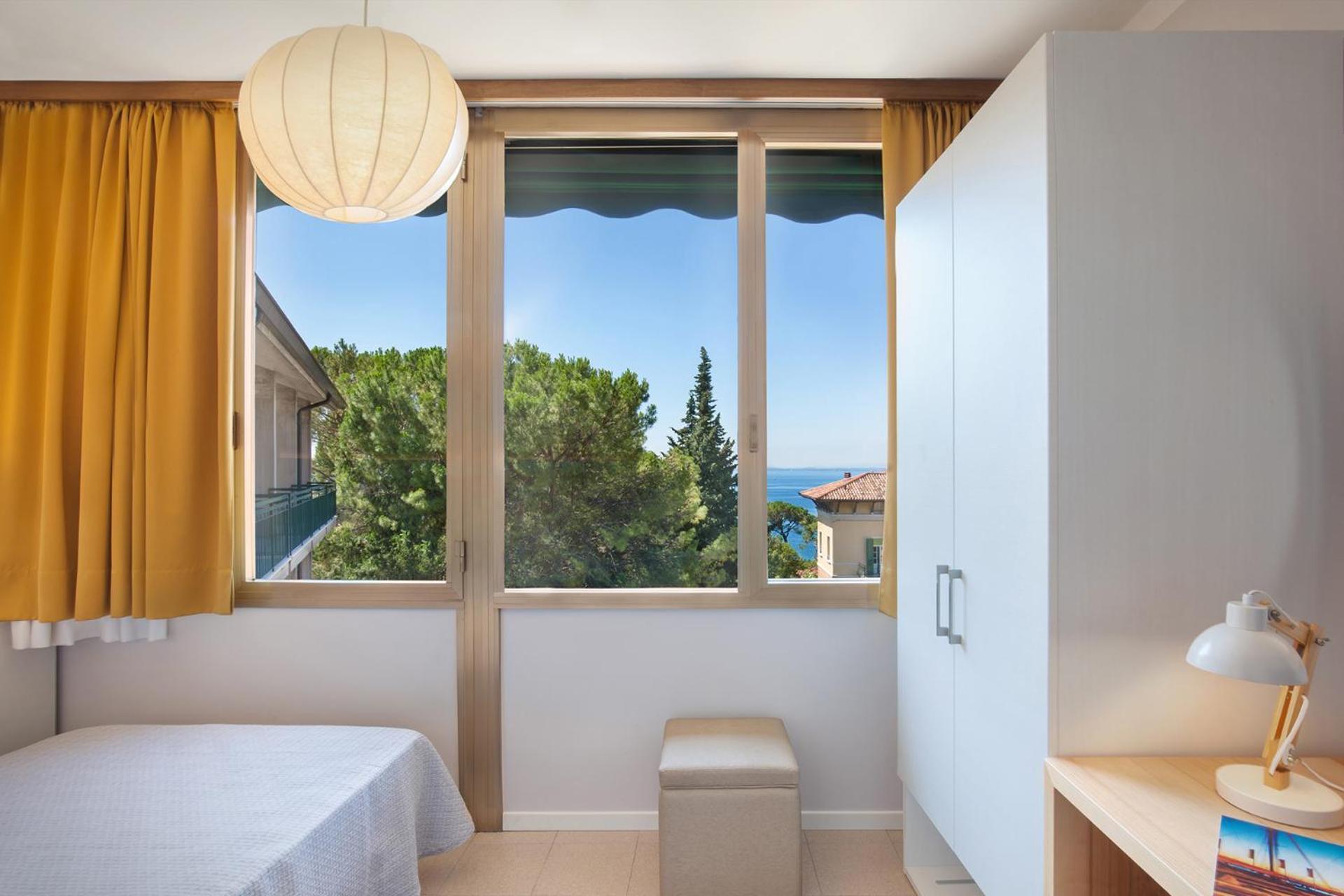 Hotel Gabbiano - Garda Lake Collection エクステリア 写真