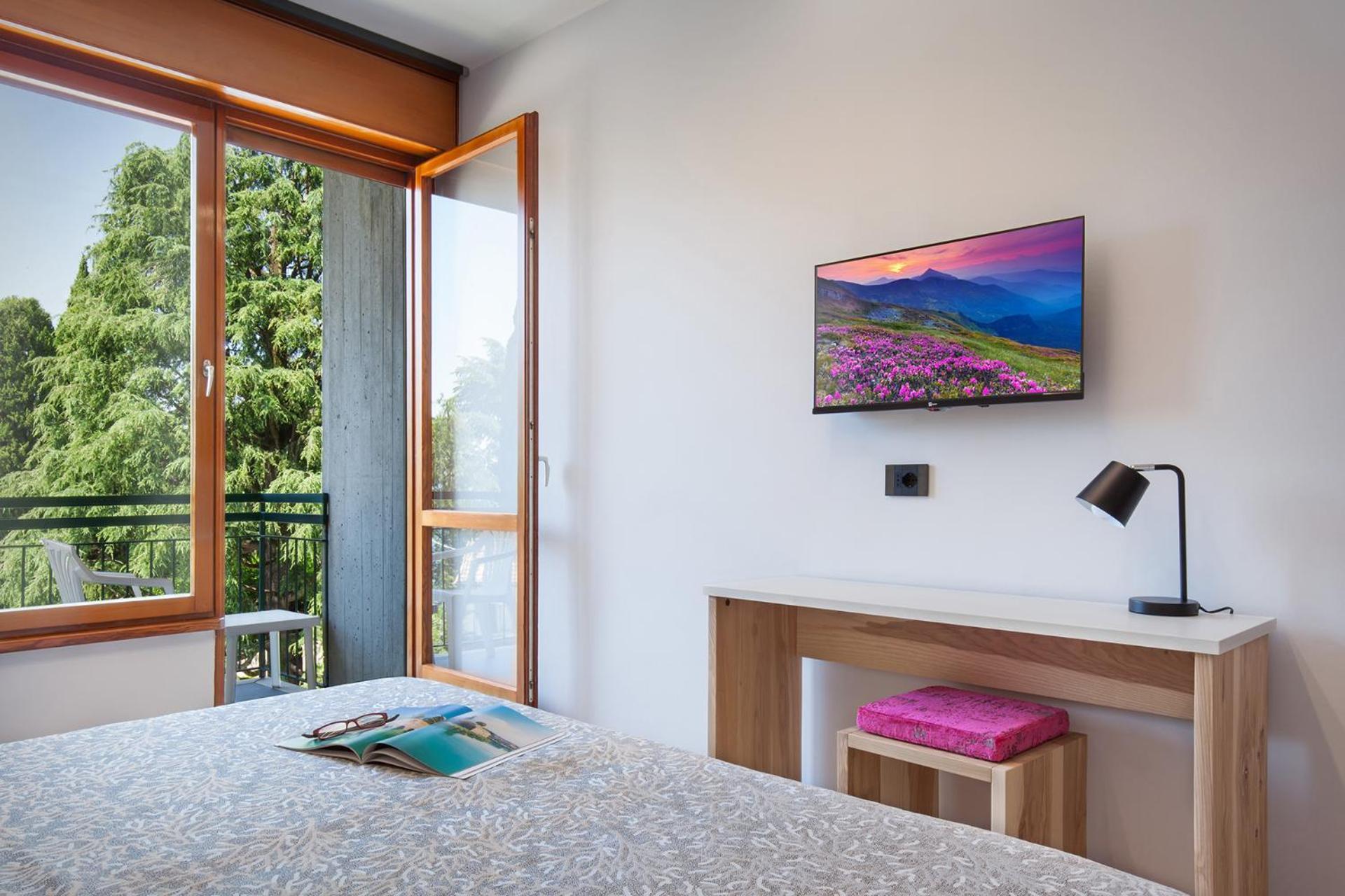 Hotel Gabbiano - Garda Lake Collection エクステリア 写真