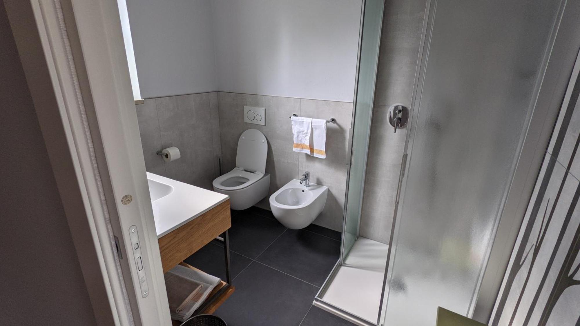 Hotel Gabbiano - Garda Lake Collection エクステリア 写真